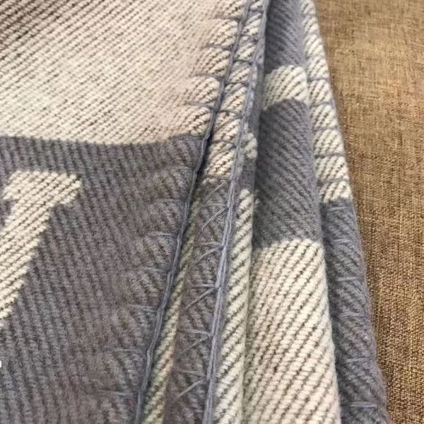 

quailty luxury home blankets 1.5kg wool thick bed sofa good quailty blanket selling beige orange black red gray navy big size