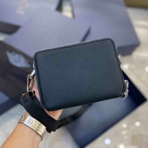 

2020 latest double zipper camera bag oblique retro print pattern cowhide edging fashion shoulder bag messenger bag casual and modern