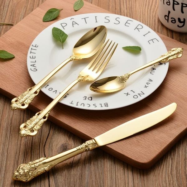 Ouro Banhado Relevo Retro Vintage Cutelaria Ocidental Cutelaria Facas Forma De Teaspoon Set Golden Luxo Dinnerware Talheres Set 4 pcs Y200111