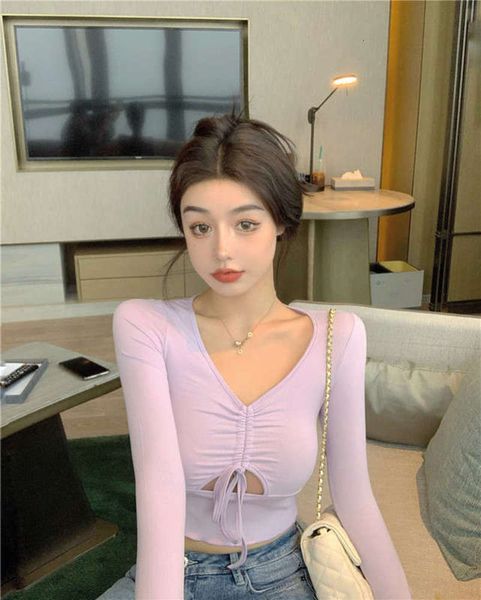 

women hollow v-neck white t-shirt for autumn drawstring tight long sleeve bottoming shirt with short top, Black;gray