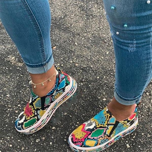 

snake style platform shoes women flat comfortable slip on casual shoes woman, Black