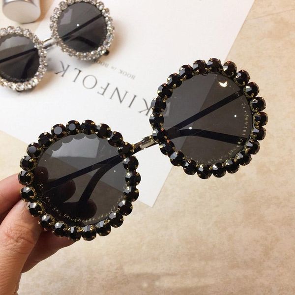 

oversized round rhinestone sunglasses classic brand big crystal sunglasses bling eyewear ladies fashion luxury red green, White;black