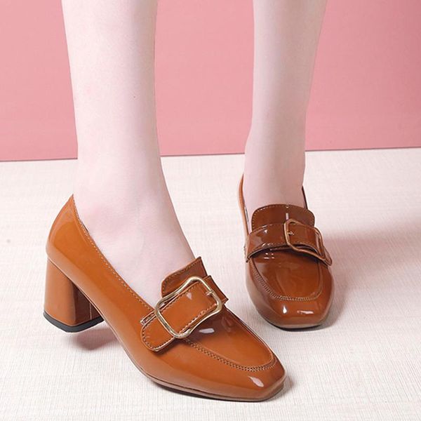 

rimocy темно-коричневый патентные кожаные одиночные обувь женщины элегантные пряжки толстые каблуки насосы женщина скольжения на квадратных, Black