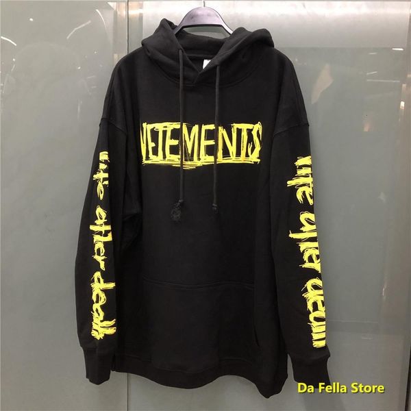

black men sweatshirts world yellow oversize pullovers hoodies tour print women vetements vtm 2021 ivsfn