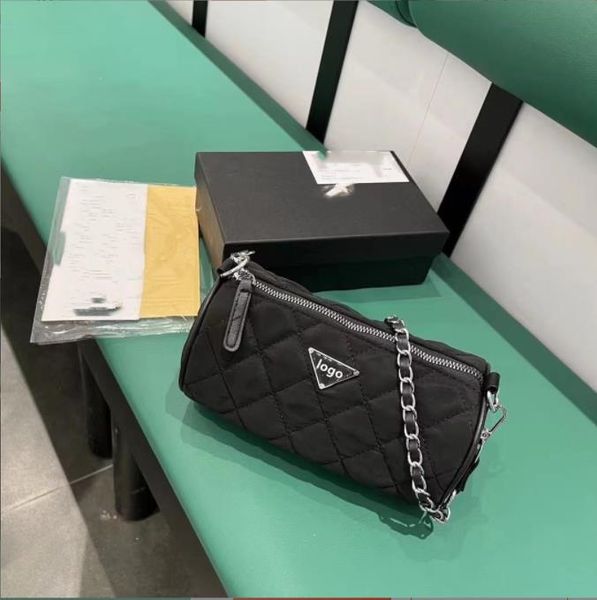 

designer shoulder bag for women promotion chest pack lady tote chains handbags presbyopic purse bags vintage handbag