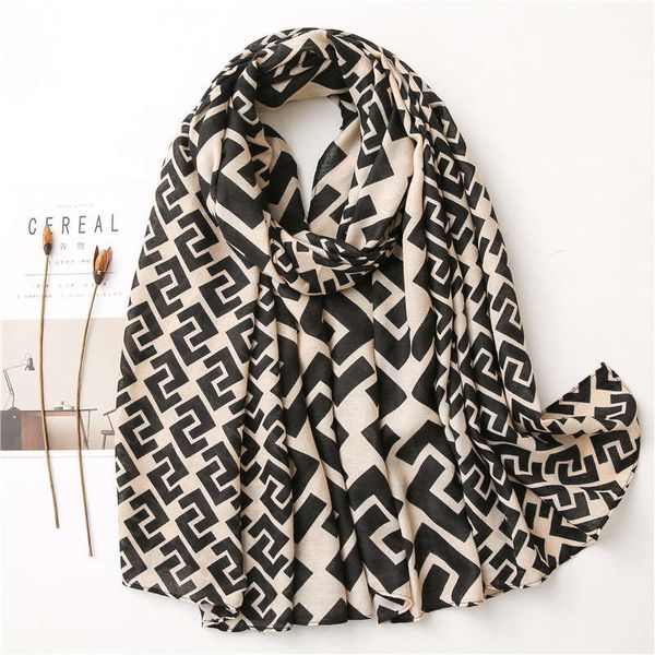 

yitao scarf korean hemp handkerchief classic geometry fashion versatile shawl autumn and winter warm lady, Blue;gray
