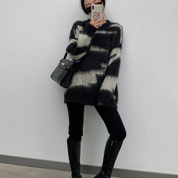 

women's casual fashion foreign style zebra pattern round neck loose pullover sweater with trend winter clothes women 2020, White;black