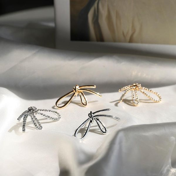 

2021 new arrival crystal trendy bowknot women dangle earrings korean new asymmetric bow drop earrings jewelry, Silver