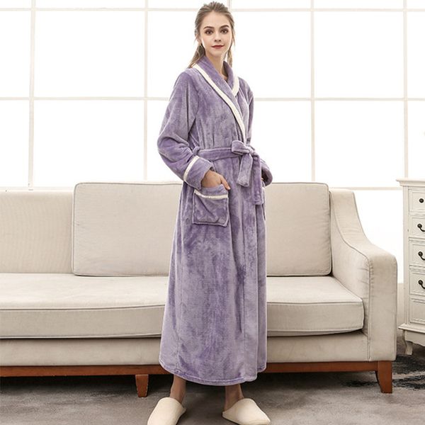 

2021 new plus size winter sweater loose solid long female nightwear low-v with casual clothing dnv7, White