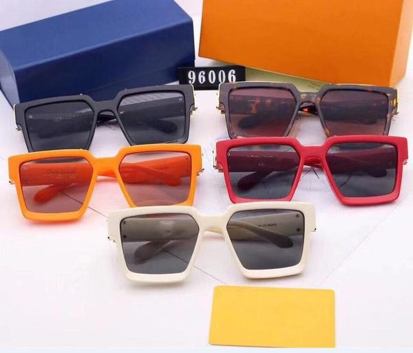 

2021 new summer fashion vintage sunglasses women brand designers womens sunglasses ladies sun glasses, White;black