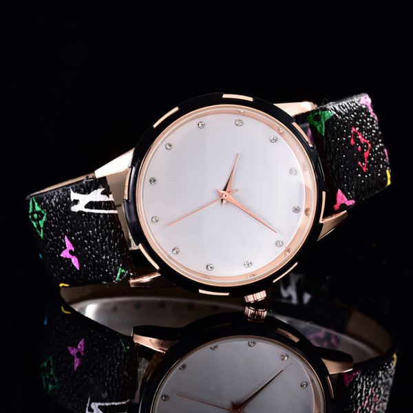 

2020the new ultra-thin diamond watch, simple, fashionable and generous life waterproof ladies watch, gift for girl, simple dial, Slivery;brown