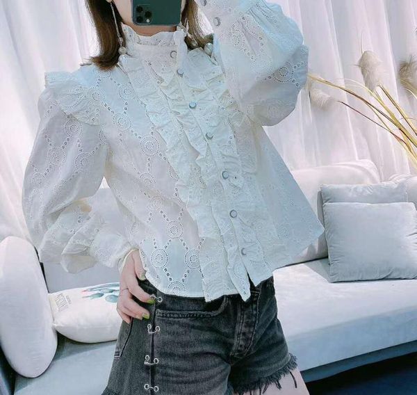 

puff sleeve wooden ears single-breasted hollow chain link flower shirt, White