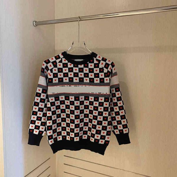 

2022 factory wholesale new love jacquard checkerboard knitted round neck sweater pullover sweater autumn women's letter bar qingdao, White;black