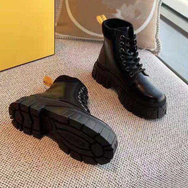 

martin boots winter thick bottom trend classic sewing with plush wool shoes cool handsome high-end student sewing martin boots half boots, Black