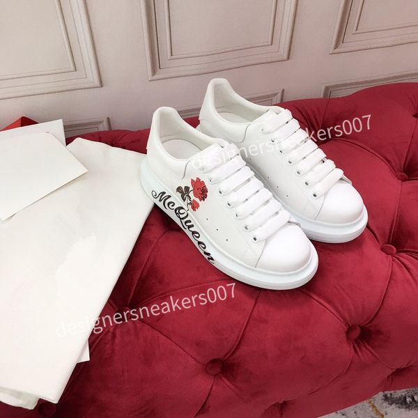 

new man lace up platform oversized sole sneakers white black casual hc191002