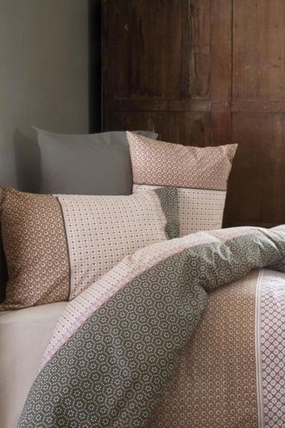 

bedding sets merit double ranforce duvet cover set, single set.  and twin bed cotton soft zippered. washable