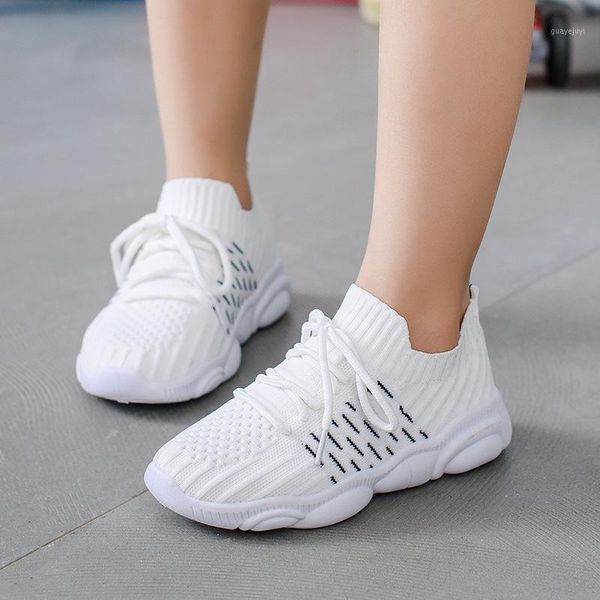 

2020 new boys' flying mesh face breathable sports shoes spring and autumn korean girls' shoes soft sole children's1, Black
