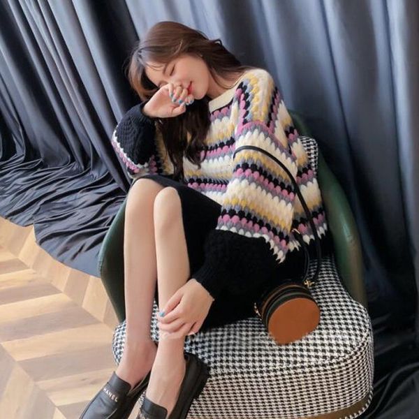 

new mid-length mode wool mixes 2 female set very fae mesh from soft background autumn and winter 2021 woman sweaters trend 4bt2, White