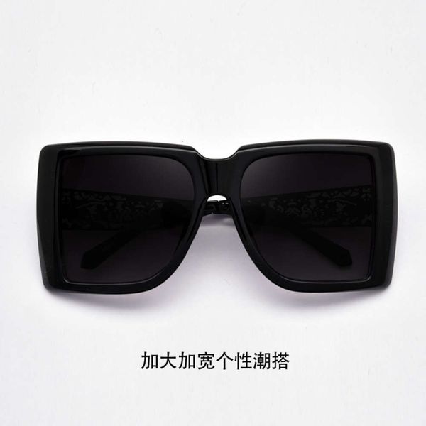

2020 oversized square sunglass for women new street swidened and hollowed out carved glass legs sunglass women's big face looks thin, White;black