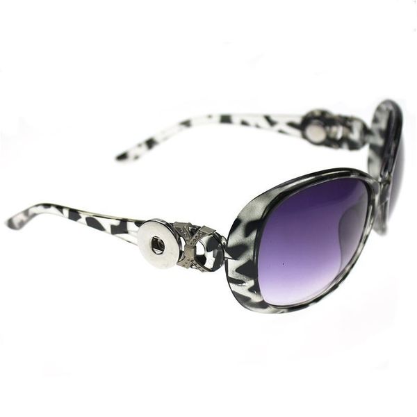 

the bloomer snap button sunglasses elegant ladies oculos oval lens vintage eyewear accessories sun glasses f bbyjno, White;black