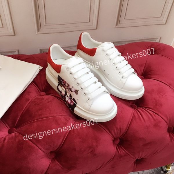 

2021the man lace up platform oversized sole sneakers white black casual hc191002