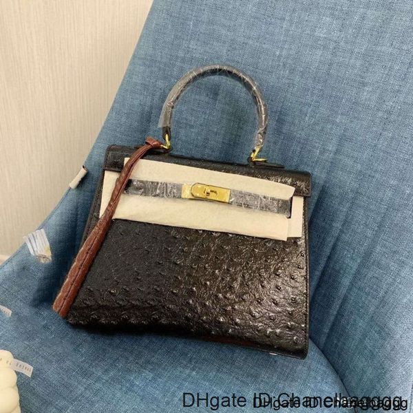 

high the designer designs high-end quality classic fashion hand-held shoulder back super practical distribution lock key random delivery sca