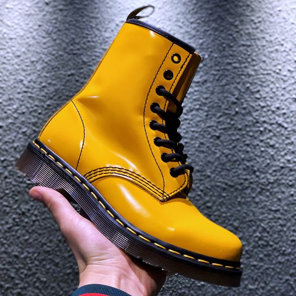 

2020 new cool martin boots full-cowhide rubber outsole, comfortable, durable and wear-resistant fashion all-match cool girl's first cho, Black