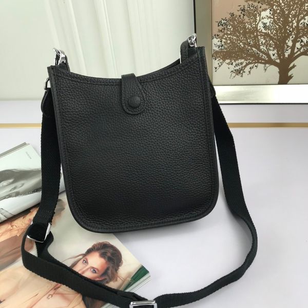 

black leather ladies shoulder bag handbag wallet backpack main card holder duffle bag women handbags handbag horsebit card holder new, Black;white