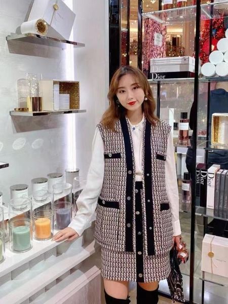 

2020 summer temperament small xiang style grain weaving thick tweed waistcoat coat female 230031, Black;white