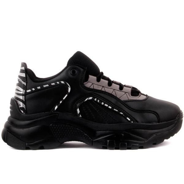 

black-colored female morinx-shoes y3v3