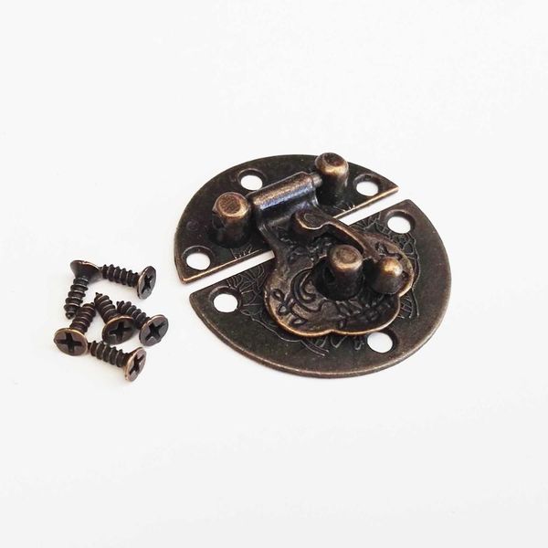 

2 шт. ретро латунные декоративные украшения грудной клетки вина коробка деревянный чехол тумблер hasp защелков задвижка застежка круглая сер