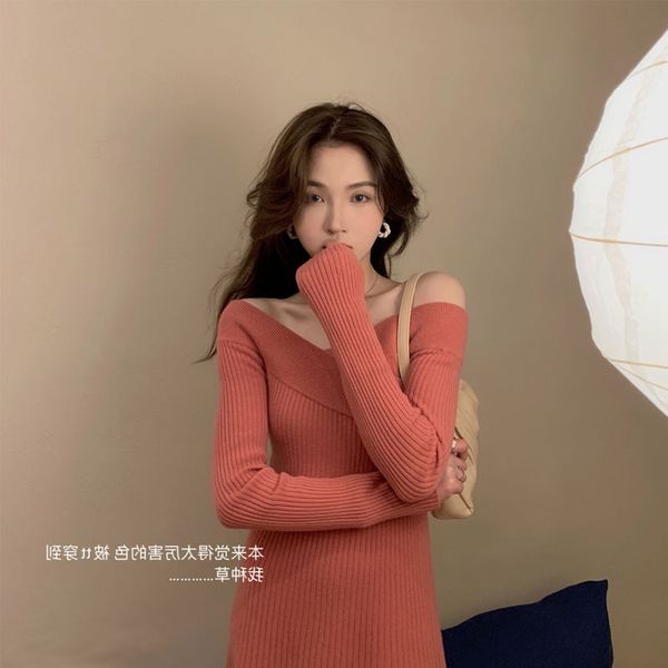 

women clothes autumn and winter new peach blossom lucky day ~ long wool dress over the knee temperament knitted dress waist shows thin, Black;gray