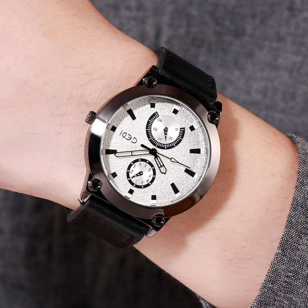 

red same dial network gedi big men's watch fashion creative lovers wrist watch trend student table, Slivery;brown