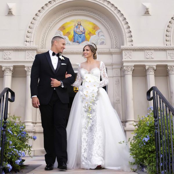 

2021 new graceful spoon neck in gowns... filled with detachable crystal... lace... country wedding dress... uoah, White
