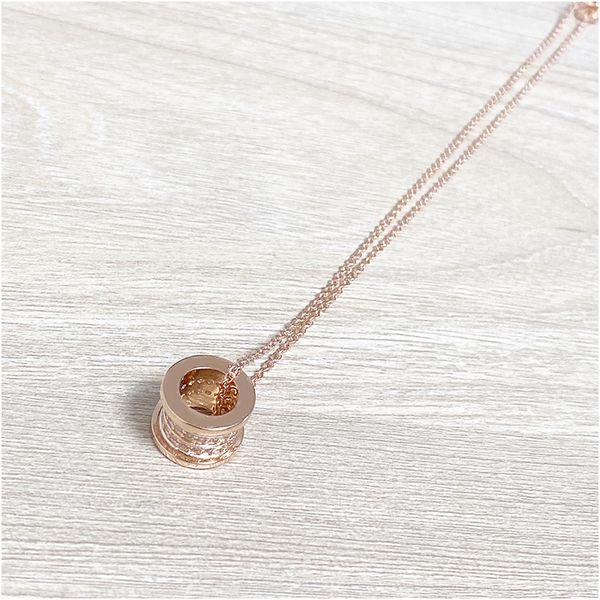 

2021 trendy statement women gold crystal pendant necklace 2020 new hip hop bling bling iced out chain necklaces jewelry accessories with box, Silver