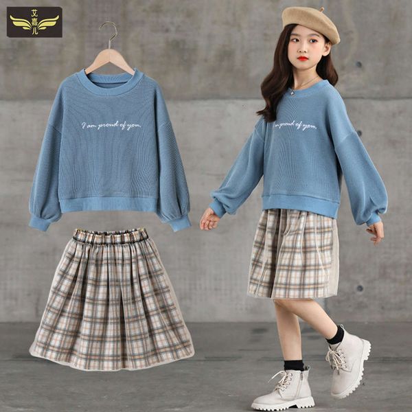 

and drs autumn 2020 winter new children's sweater girls' two piece suit, Red;yellow