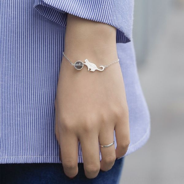 

korean female pure silverjapanese versionsimple studentancient stylemori family friendpersonality cat moonstone braceletfemale