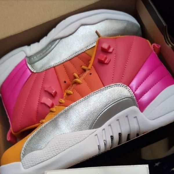 

1s university 1 gold obsidian unc turbo green mens basketball shoes 12 12s dark grey flu game cny reverse taxi men women sports sneakers 1t4, Black