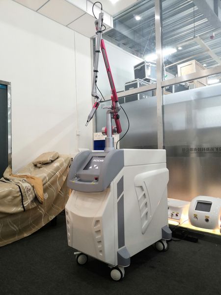 

professional pico 1064nm 532nm 755nm for tattoo removal laser /skin care /carbon peelong nd yag laser beauty machi, Black