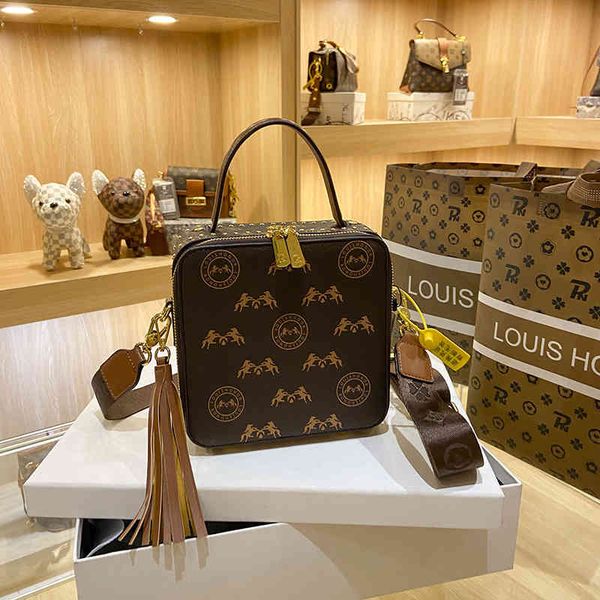 

60% off glory mini mobile phone shoulder sash new female bag