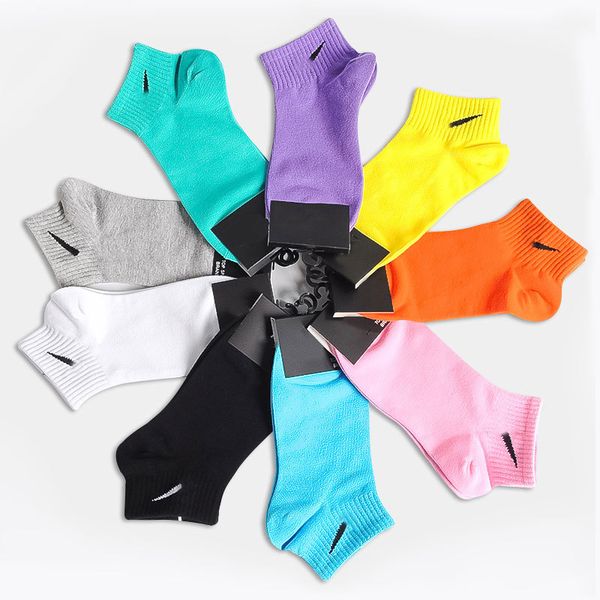 

2021 casual men women cute socks for autumn and spring fashion short styles mens sports socks outdoor wear sock size, Black