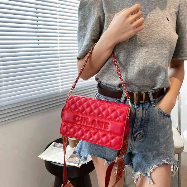 

75% off handbag factory store women's texture style single shoulder rhombic lattice embroidery chain portable armpit, Black;red