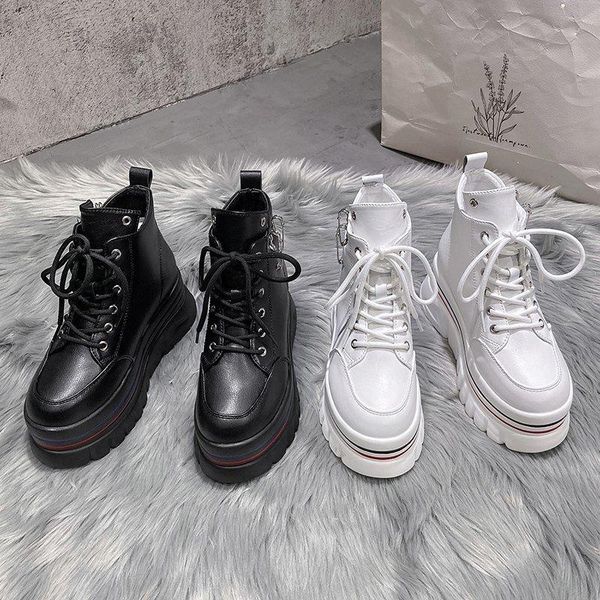 

the 2020 fashion women's boots thick-soled and enhanced handsome women's boots popular winter warm short plush, Black