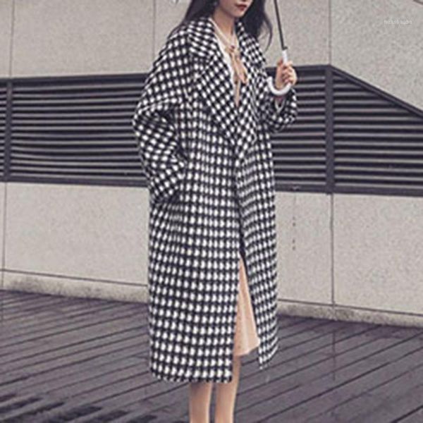 

korean overcoat loose autumn winter quilted thicken warm houndstooth lapel long sleeve overcoat black and white woolen coat1