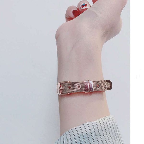 

female bracelet new disc fashion personality letter steel temperament wrist strap strap net red few, Slivery;brown