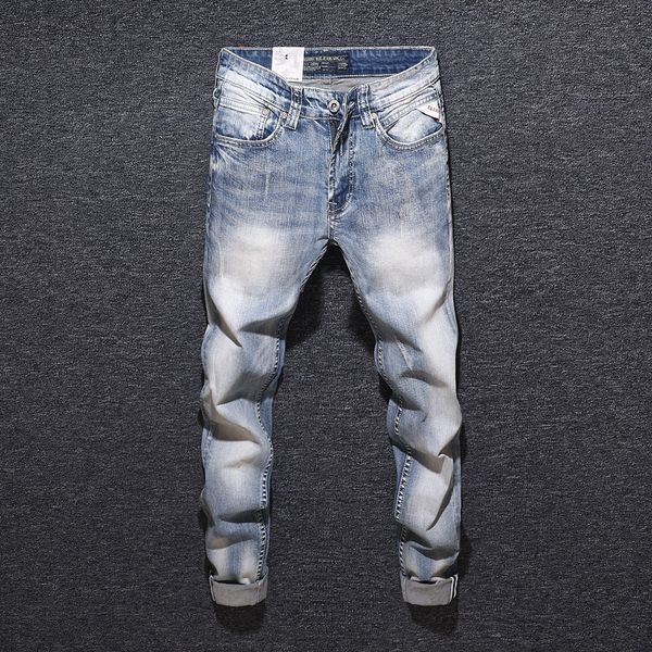

2021 new fashion streetwear light blue slim fit italian vintage men elastic denim pants designer hip hop jeans homme 0xkk