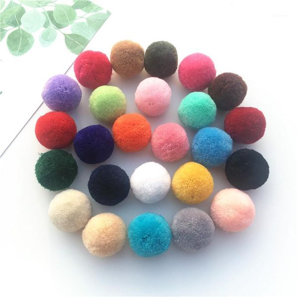 

8pcs/lot 40mm large pompom fur balls for kids diy scrapbooking wedding home decoration plush pompoms ball flowers crafts1