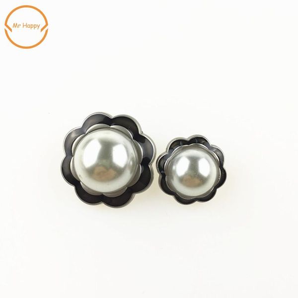 

2 шт. лот мода декоративные жемчужные кнопки цветочные форма швейные кнопки для пальто куртка свитер одежда аксессуары для одежды diy bbykzz