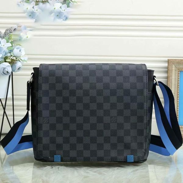 

floral letter interior 3 colors 2 size with men and luxurys versatile crossbody bag compartment bag shoulder application designers bags pogq