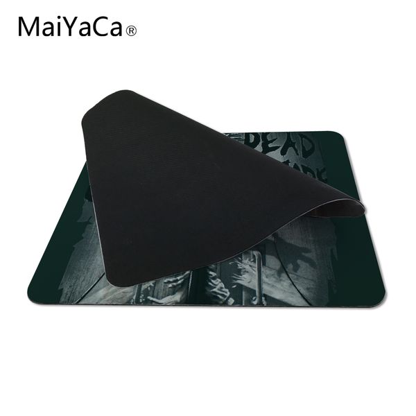 

4fds2awmaiyaca luxury print 1 of the walking dead don't open it lapspecial style amer aming optal laser non slip pc mouse pad